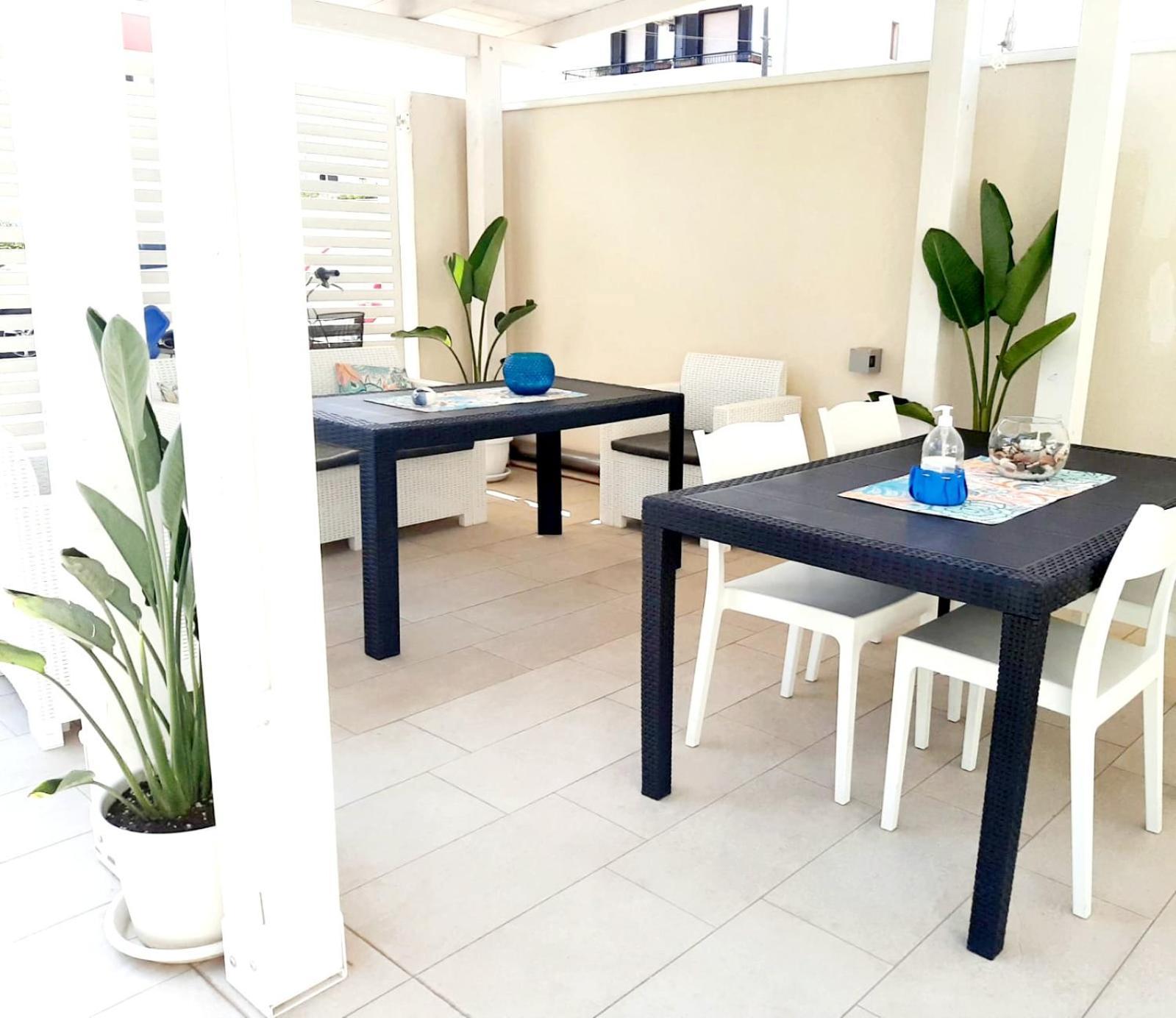 Joshua Rooms Porto Cesareo Exterior foto